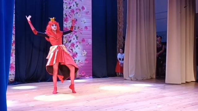 Красная Королева смотреть онлайн