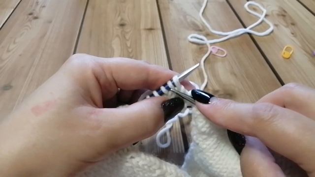 Вяжем ЛАСТОВИЦУ для детских штанишек ? смотреть онлайн