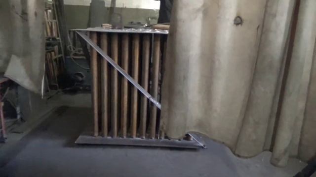 Мегакотёл. Воздушный теплогенератор 1 МВт/1000кВт. 4 этап - сварка усилителей колосников и футеровк смотреть онлайн