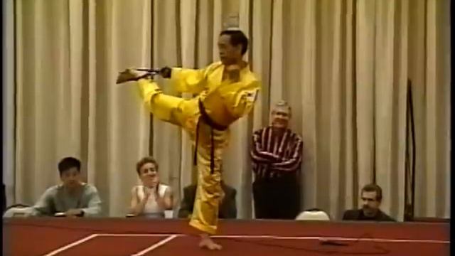 Special Demo by Grandmaster Jhoon Rhee at 1996 Jhoon Rhee Internationals смотреть онлайн