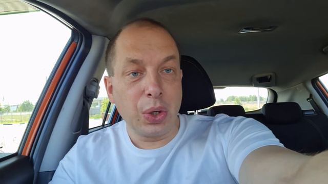 Машина жрет масло? Отстань. Доливай и не мешай механизму работать. смотреть онлайн
