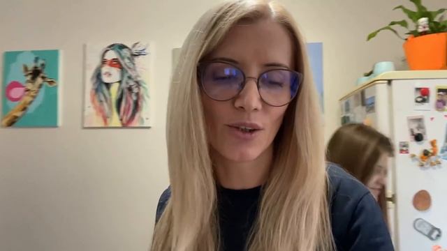 ВЛОГ Неприятная новость и подарок для Шанти смотреть онлайн