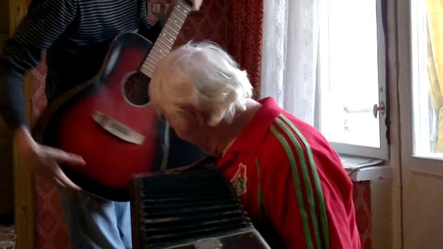 Дед сыграй нам на гармошке! смотреть онлайн