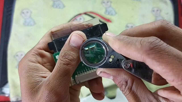 ซ่อม TV TCL 32 นิ้ว LED32D2910 ไม่มีเสียง ปุ่มรวน ทำงานเอง (2/4/22) #ขออภัยตัดคลิปลืมลดเสียงเอฟเฟค смотреть онлайн