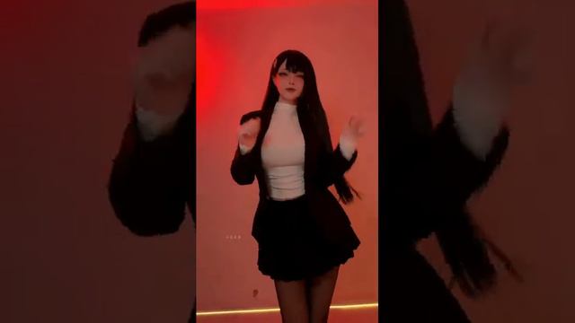 Девушка аниме танцы и косплей смотреть онлайн