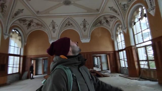 Кутаиси и рядом. Заброшенные санатории Цхалтубо, пещеры Прометея, монастыри. Непопулярная Грузия. смотреть онлайн