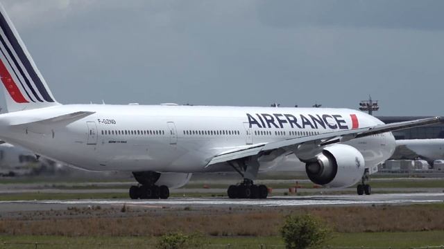 Air France New Livery? Boeing 777-300ER F-GZND Takeoff from NRT 16R смотреть онлайн