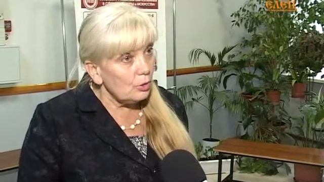 Заслуженная артистка России Елена Борзова провеламастер-класс для юных театралов смотреть онлайн