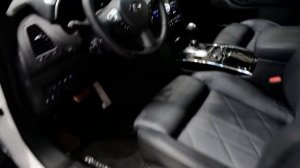 2017 New Infiniti QX70 S Premium V8