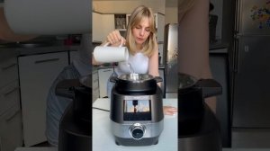 Родственники нажарили кабачки? Готовь из них супчик!