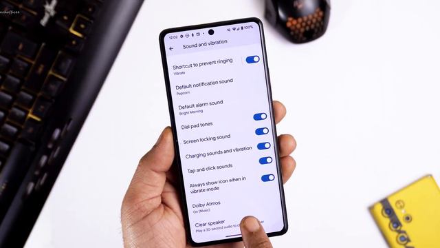 Google Pixel OS Android 14 for Poco F5 Review, New Features added and better Performance 😀 смотреть онлайн
