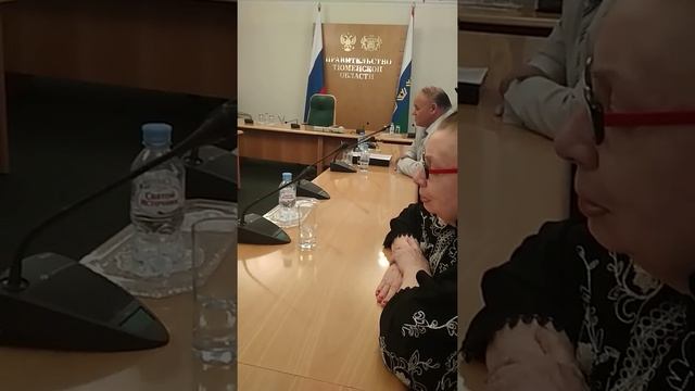 Пытаемся попасть на прием к и.о. губернатора смотреть онлайн