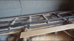 Самодельная циркулярная пилорама - просто , быстро , не дорого , надежно.