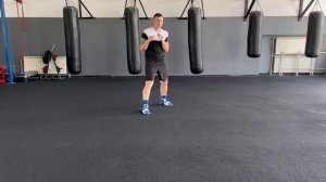 Челнок с ударами в БОКСЕ, нарабатываем координацию!