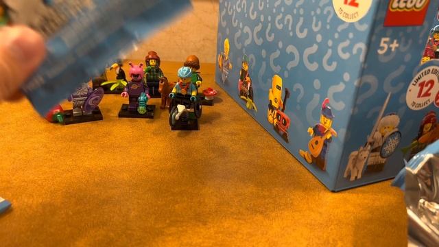 LEGO Minifigures Series 22 - 22 Pack Opening! смотреть онлайн