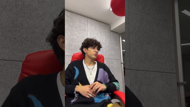 Амирхан Батабаев 13.01.2023 в инстаграм эфире. @amirchiiik смотреть онлайн