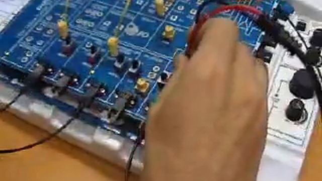 Wave Division Multiplexing with EMONA FOTEx & NI ELVIS смотреть онлайн