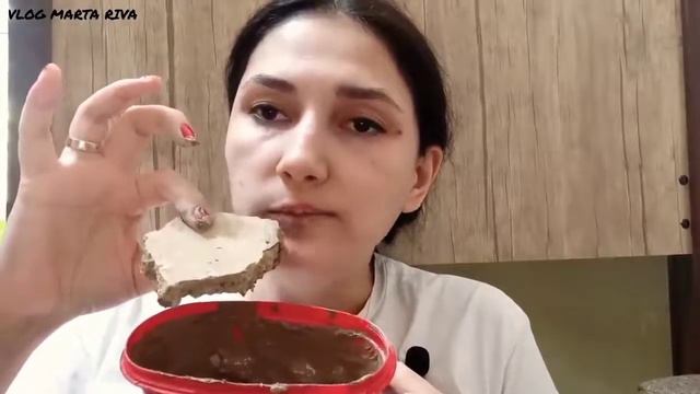 Clay Eating 😋 with paste Mouth watering Marta Riva Mukbang смотреть онлайн