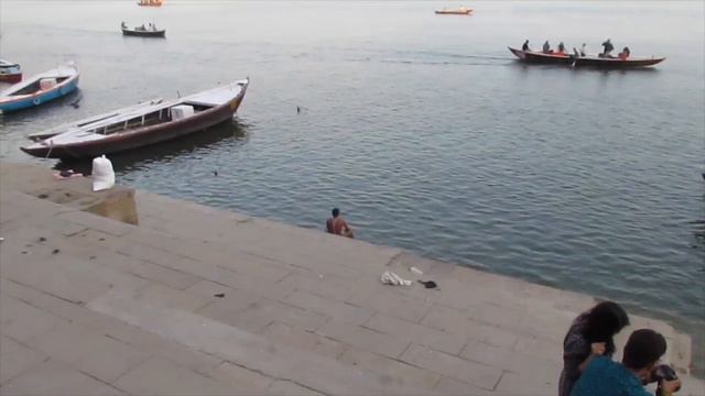 Индия. Варанаси. часть 2. Большая стирка в Ганге. Храмы. Крематории смотреть онлайн