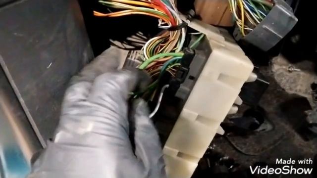 Ford Focus - 30amp fuse keep blowing, engine stop problem, siguranta 30 Amp - oprire motor смотреть онлайн