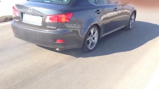 Lexus IS220d BURNOUT смотреть онлайн
