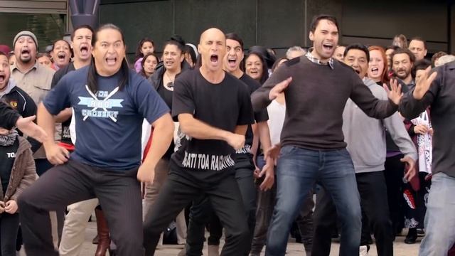 Haka 'Ka Mate' performed by Ngāti Toa смотреть онлайн