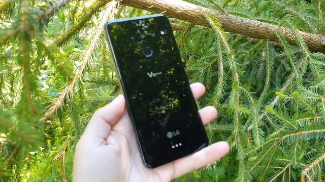 Обзор смартфона LG V50 ThinQ 5G: настоящий флагман за бесценок смотреть онлайн