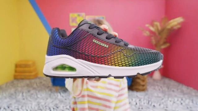 Publicité Uno Skechers смотреть онлайн