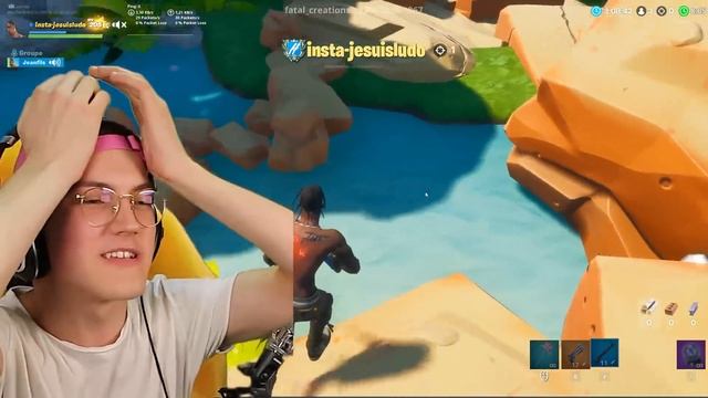 CACHE CACHE dans la Maison de TRAVIS SCOTT sur FORTNITE смотреть онлайн