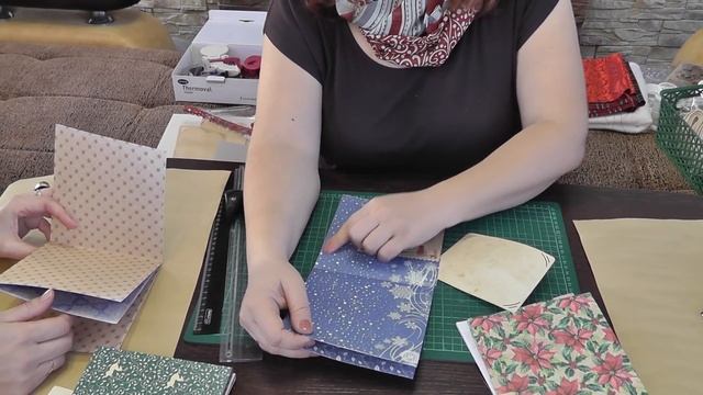 Скрапбукинг: Новогодний мини-альбом — Часть 1 из 2 смотреть онлайн