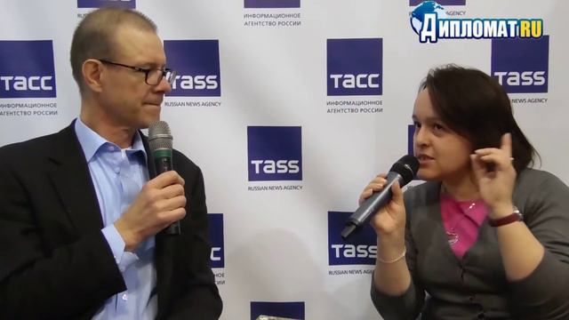 Генконсул Швеции не о политике, о детской литературе смотреть онлайн