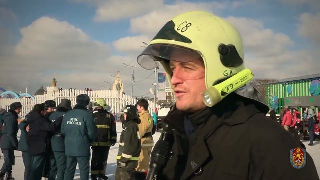 Акция "Пожарные на коньках" смотреть онлайн