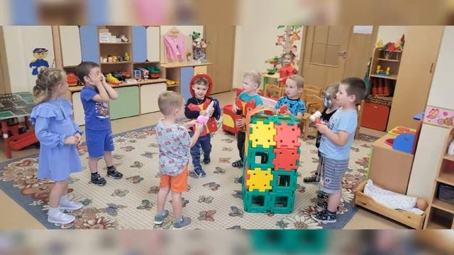 Сюжетно-ролевая игра "Пожарные" в группе "Капелька" смотреть онлайн