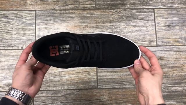 Кеды DC SHOES BARKSDALE M SHOE BLACK/GREY смотреть онлайн