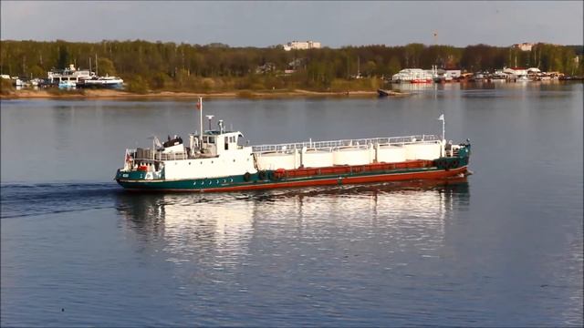 Танкер ТН 620 в Ярославле 18 05 2017г смотреть онлайн
