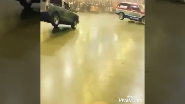 Прыгающие машины смотреть онлайн