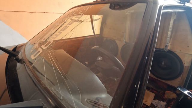 ПЕРВОЕ ВКЛЮЧЕНИЕ ТРИНАШКИ ЗАКОНЧИЛОСЬ РАЗБИТЫМ ЛОБОВЫМ !!! смотреть онлайн