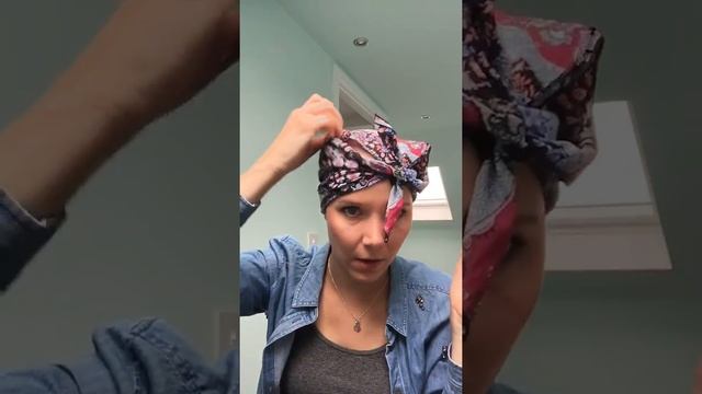 How to tie a head scarf during chemo or other hair loss, tutorial cancerwithasmile смотреть онлайн