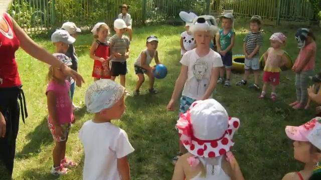 МДОУ № 33 Развлечение "В гостях у Колобка", г.Макеевка, 2016 смотреть онлайн