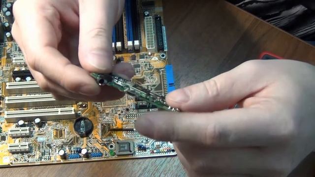 Как не спалить пластик при пайке феном? Фольга или термоскотч смотреть онлайн