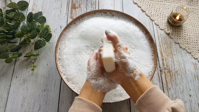 ВОЛШЕБНЫЙ ДУЭТ ??ХВОЙНОЕ И БАННОЕ МЫЛО ?? МЫЛЕНИЕ ВКУСНЯШЕК ?? НЕ ОТРВАТЬСЯ ОТ МЫЛЕНИЯ ?? АСМР смотреть онлайн