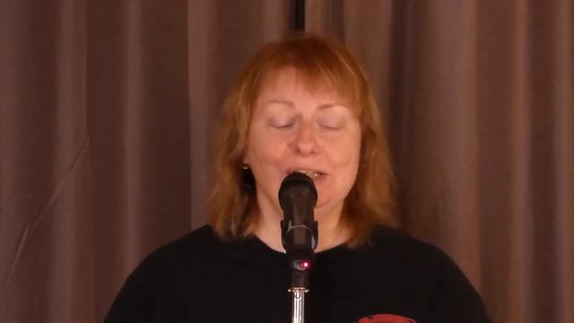 Joanie Sings...Whispering Your Name ( Alison Moyet cover) смотреть онлайн
