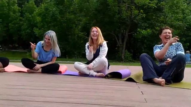 ХА-ХА-ХА! Я ТЕБЯ ВИЖУ! #йогасмеха от #антонсмех смотреть онлайн