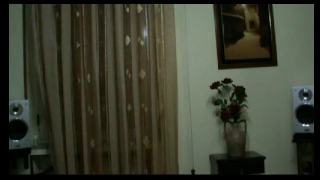 Heco Celan speakers plays: Lisa Gerrard - Sacrifice смотреть онлайн
