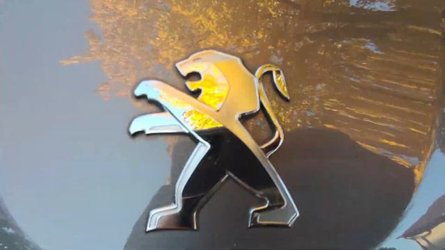 Peugeot 2008 1.6 e-HDi Active Teszt смотреть онлайн