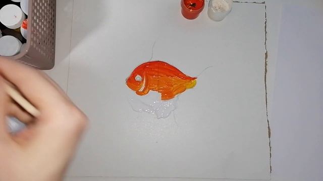 Рисуем золотую рыбку акрилом! how to draw a golden fish? смотреть онлайн