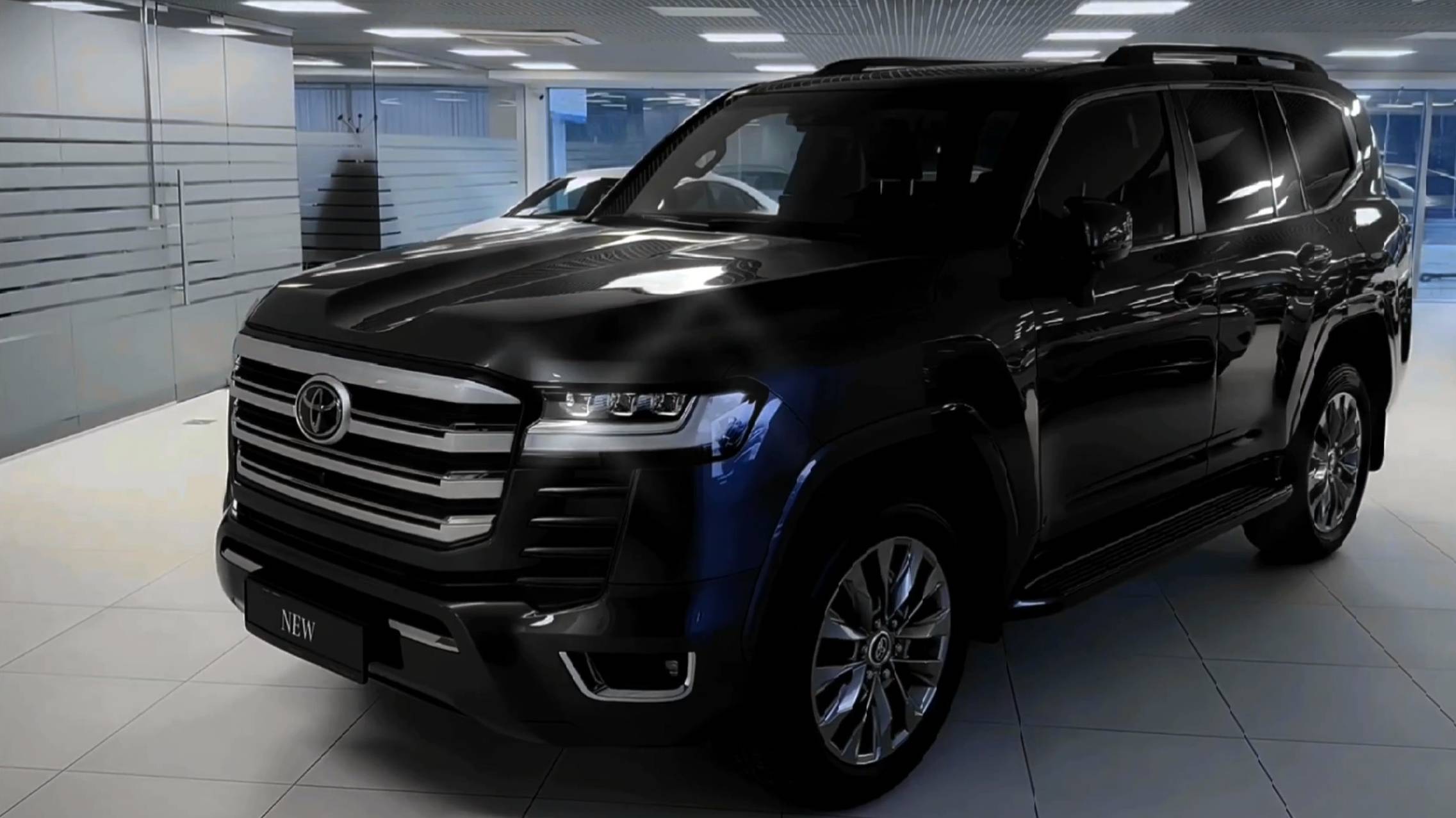 "Toyota Land Cruiser 300": Обзор экстерьера и интерьера обновленного внедорожника в 2024 году смотреть онлайн