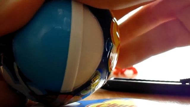 Киндер "Юбилей 40" и Чупа-чупс "Смурфики" смотреть онлайн