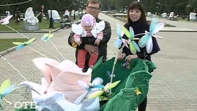 Проезд разрешён: парад необычных колясок смотреть онлайн