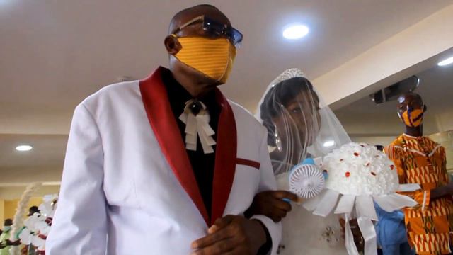 RICHARD AND ABI WEDDING смотреть онлайн